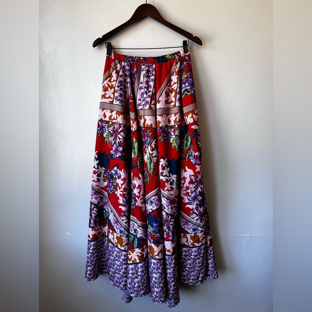 Cupio Red and Blue Pleated A-Line Maxi Skirt​